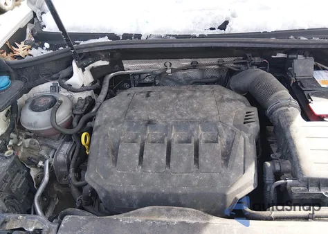 2020 Audi Q3 Premium Plus 45 Tfsi Quattro Tiptronic z USA, uszkodzony, nr VIN WA1BECF34L1046100